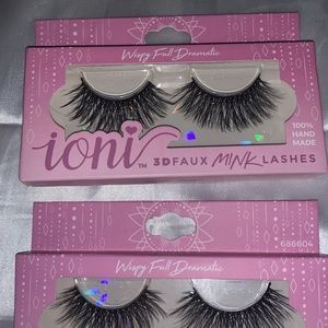 Ioni lashes